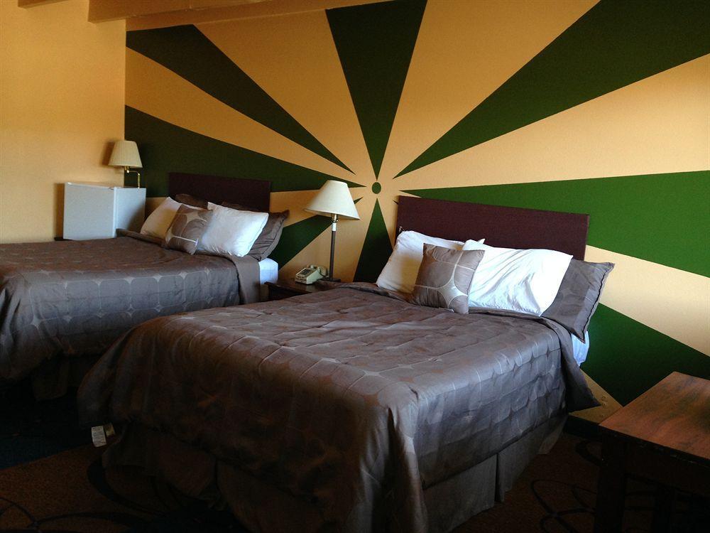 Travel Inn Flagstaff Exterior photo